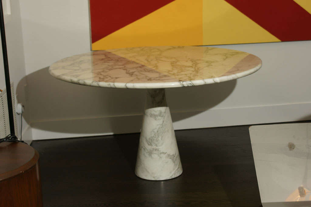 Mid-20th Century Italian Marble Dining Table by Mangiarotti