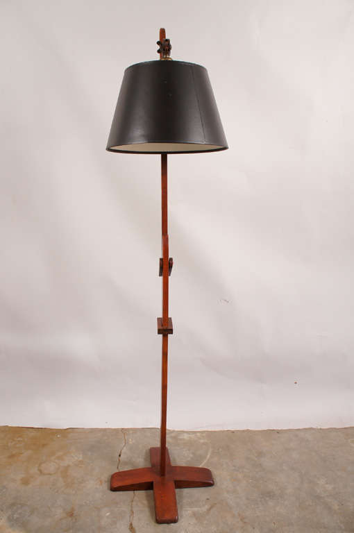 Cushman Colonial Creations industrial design ratcheting floor lamp. This fun floor lamp has a beautiful warm glo and easy adjustments.