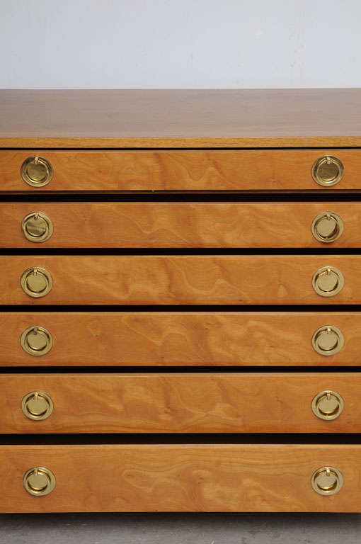 Edward Wormley for Dunbar Chests of Drawers In Good Condition For Sale In Miami, FL