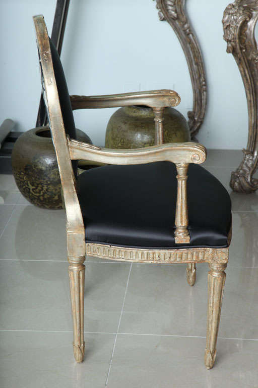 Rare Set of Four Italian Neoclassic Silver Gilt Armchairs In Excellent Condition For Sale In Hollywood, FL