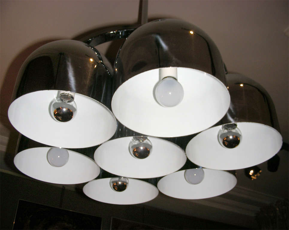 Metallo Lampadario italiano anni '70 in vendita
