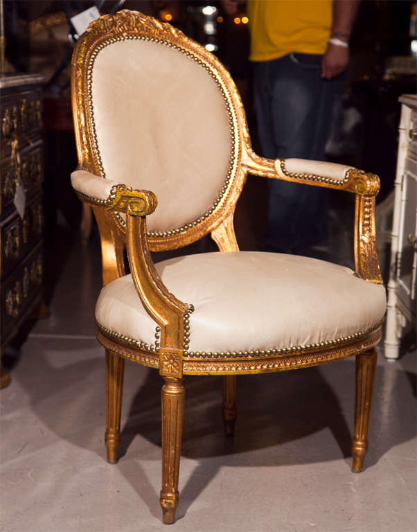 Pair of French Louis XIV Armchairs by Maison Jansen In Excellent Condition In Stamford, CT