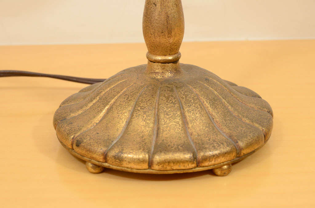 Tiffany Studios Desk Lamp with decorated Tiffany shade For Sale 1