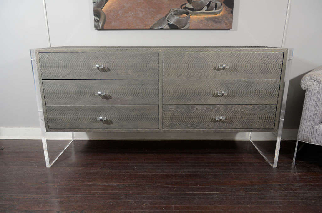 grey dresser