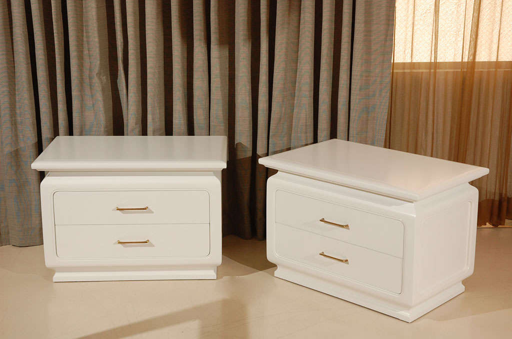 Pair Of Monte-Verdi Young Night Stands