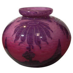 Le Verre Francais Cameo Art Glass Globular Vase