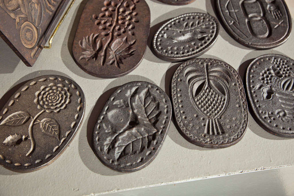 Collection of Antique Iron Cookie Molds In Excellent Condition In Stamford, CT