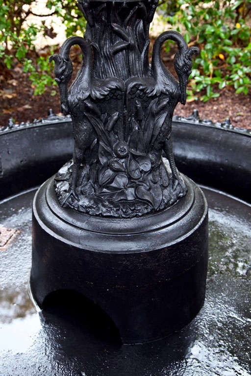 Exceptional Cast-iron Fountain and Basin 1