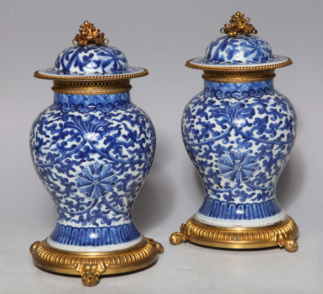 Louis XVI Fine Pair of Antique Chinese Blue and White Porcelain Covered Ginger Jars