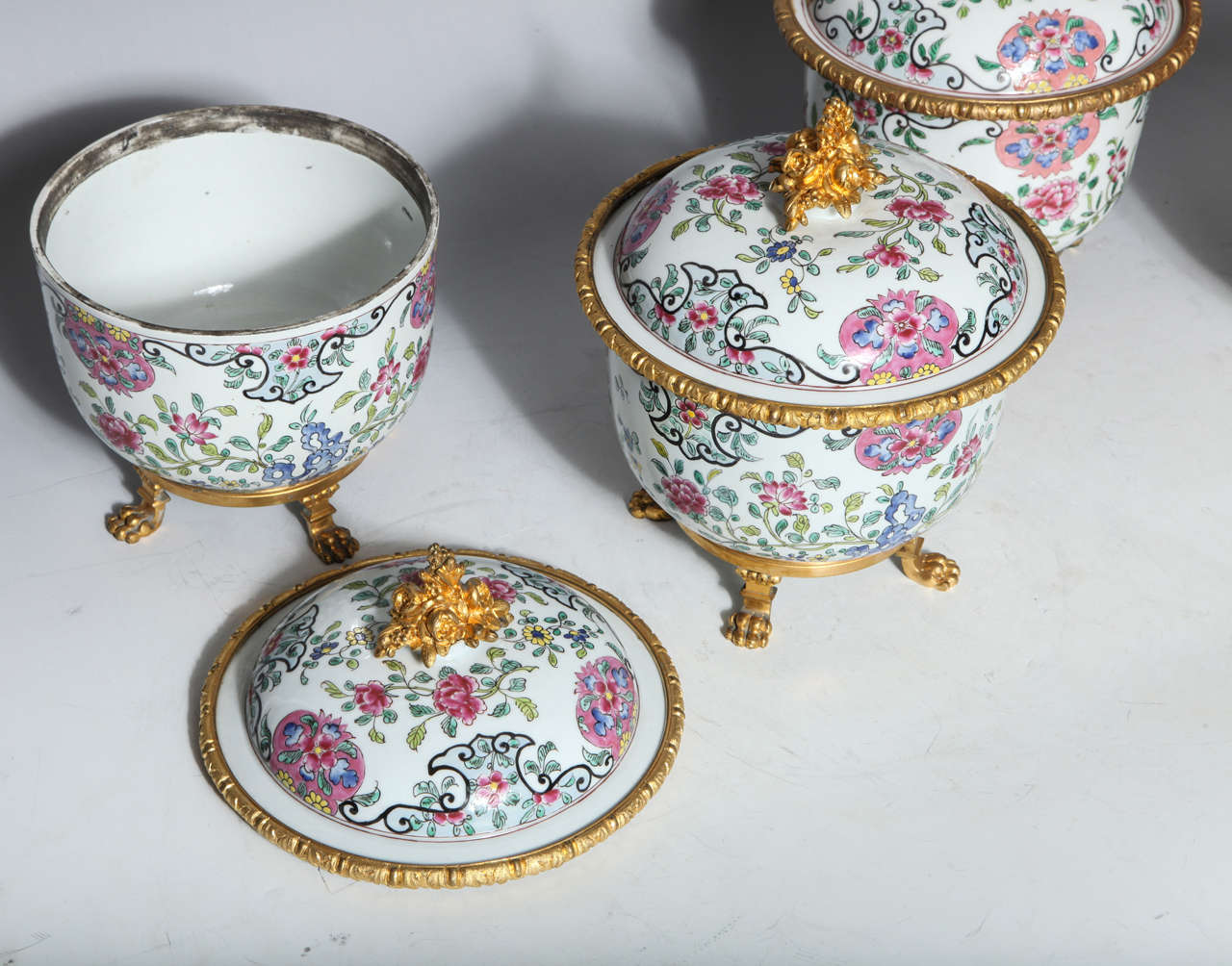Set of Four Antique Chinese Famille Rose Porcelain Covered Compotes at