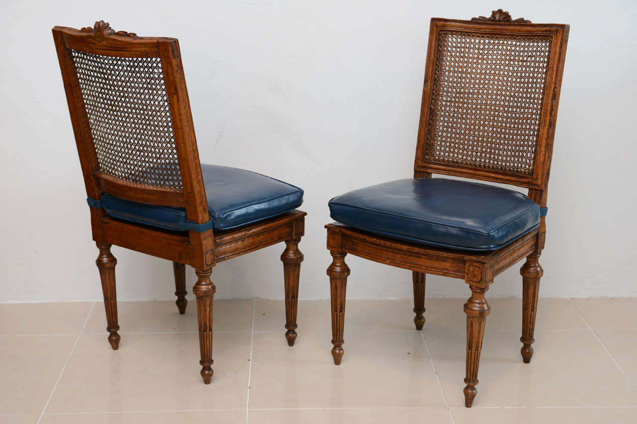 18th Century and Earlier Set of Eight Louis XVI Beechwood Dining Chairs, Late 18th Century For Sale