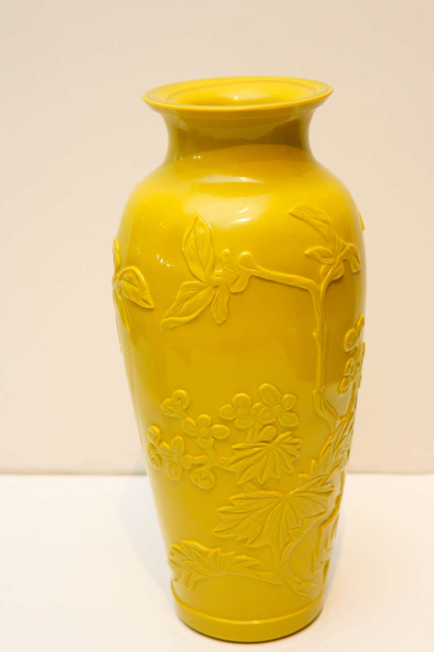 Pair of Yellow Peking Glass Vases 1