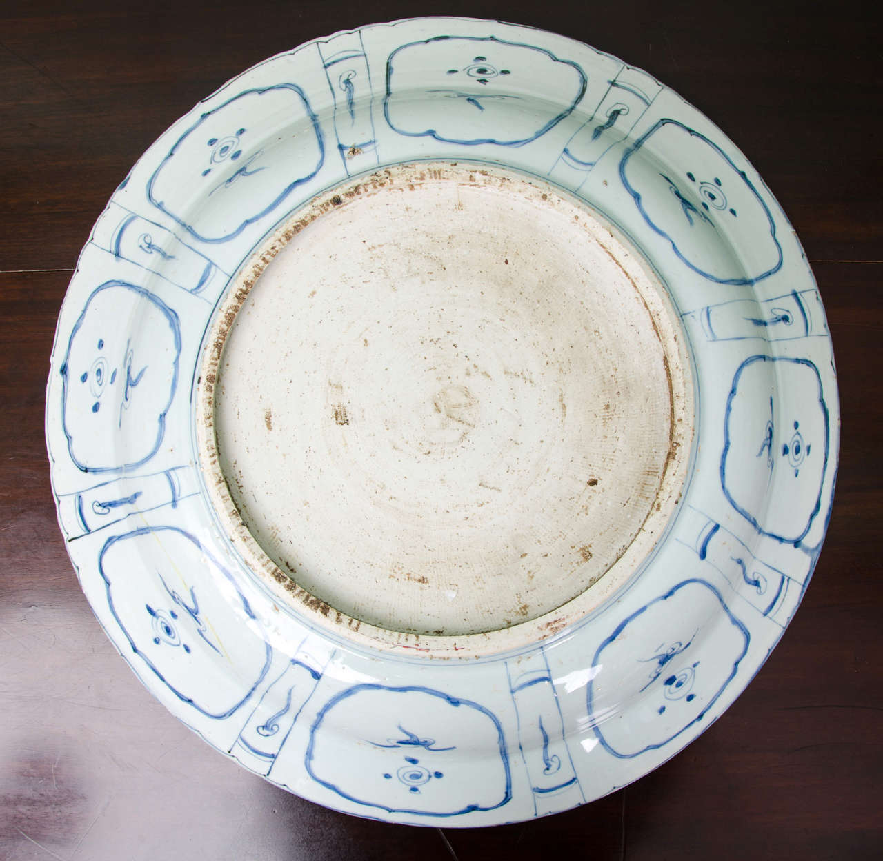 Large Chinese Blue and White Kraak Charger, Wanli 4