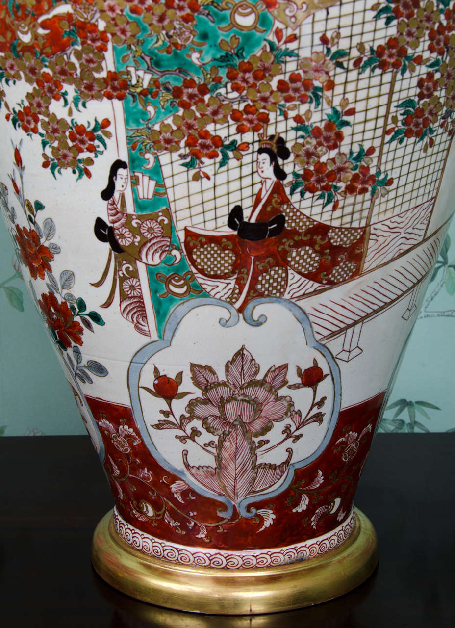 Very Impressive Pair of Late 17th Century Imari Lamped Vases 1