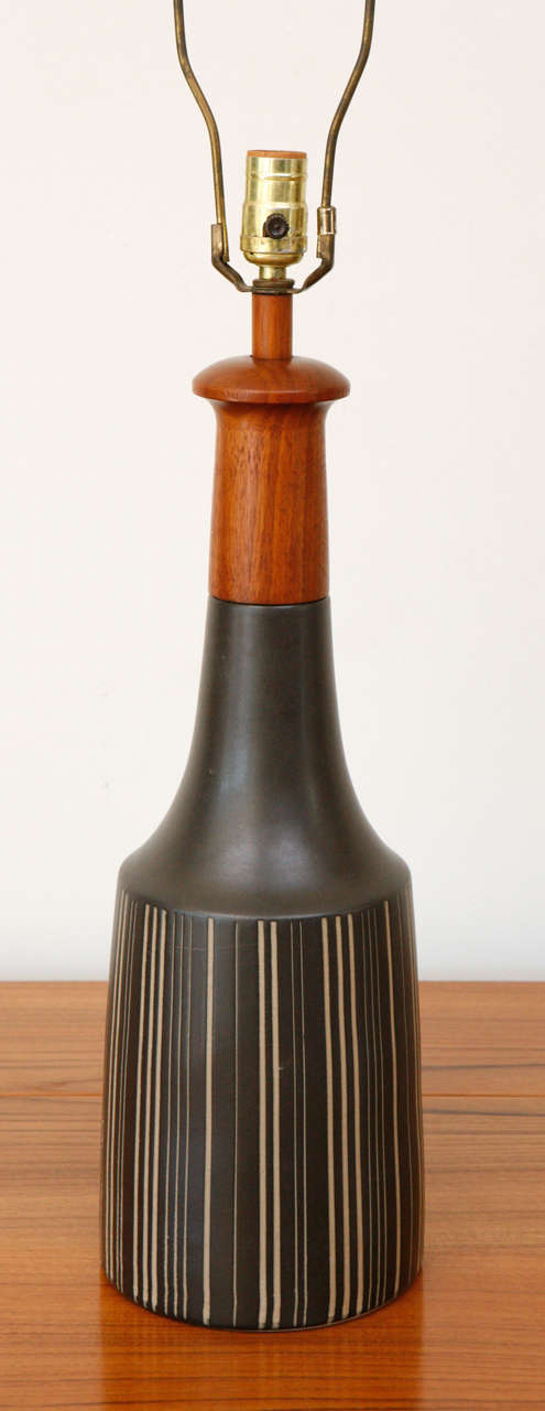 Sgraffito Striped Ceramic Martz Lamp by Marshall Studios In Excellent Condition In Los Angeles, CA