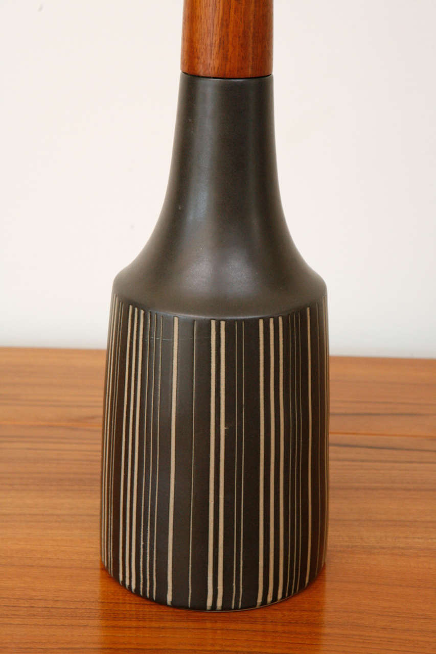 Mid-20th Century Sgraffito Striped Ceramic Martz Lamp by Marshall Studios