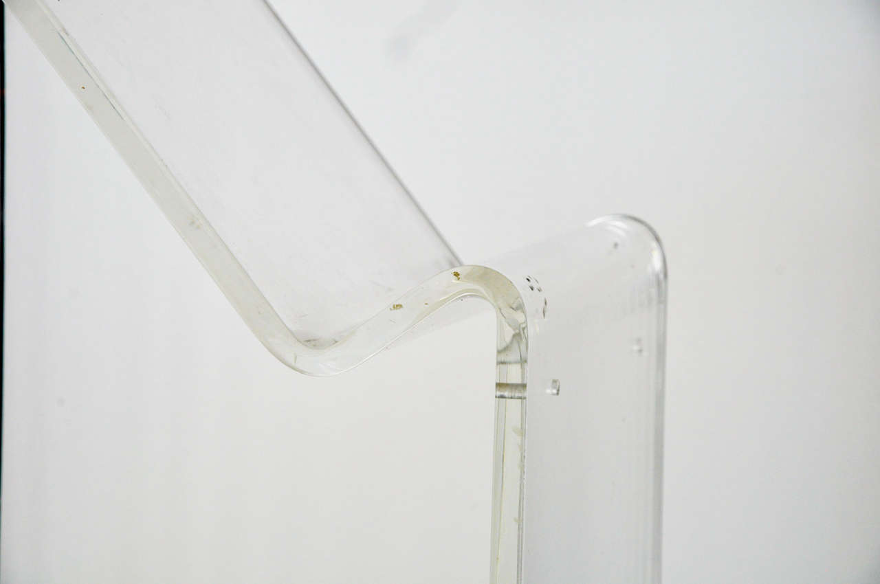 Mid-20th Century Vintage Lucite Stand