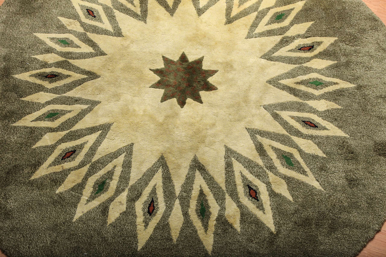 round art deco rug