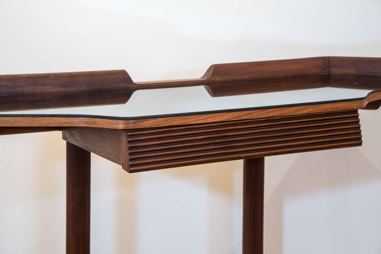Italian Wood and Glass Console After Paolo Buffa In Excellent Condition In Toronto, ON