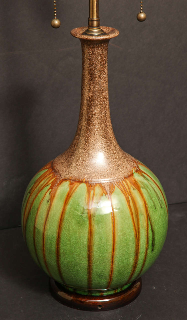 Pair of Brown and Green Long Neck Gourd Shaped Glazed Pottery Lamps For Sale 3