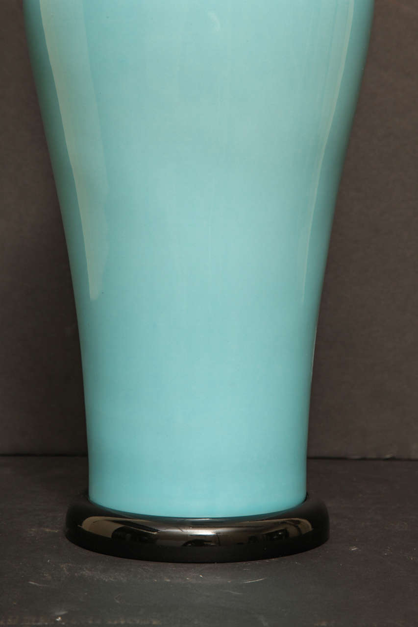 Robin's Egg Blue Porcelain Lamps with Black Lacquer Bases For Sale 1