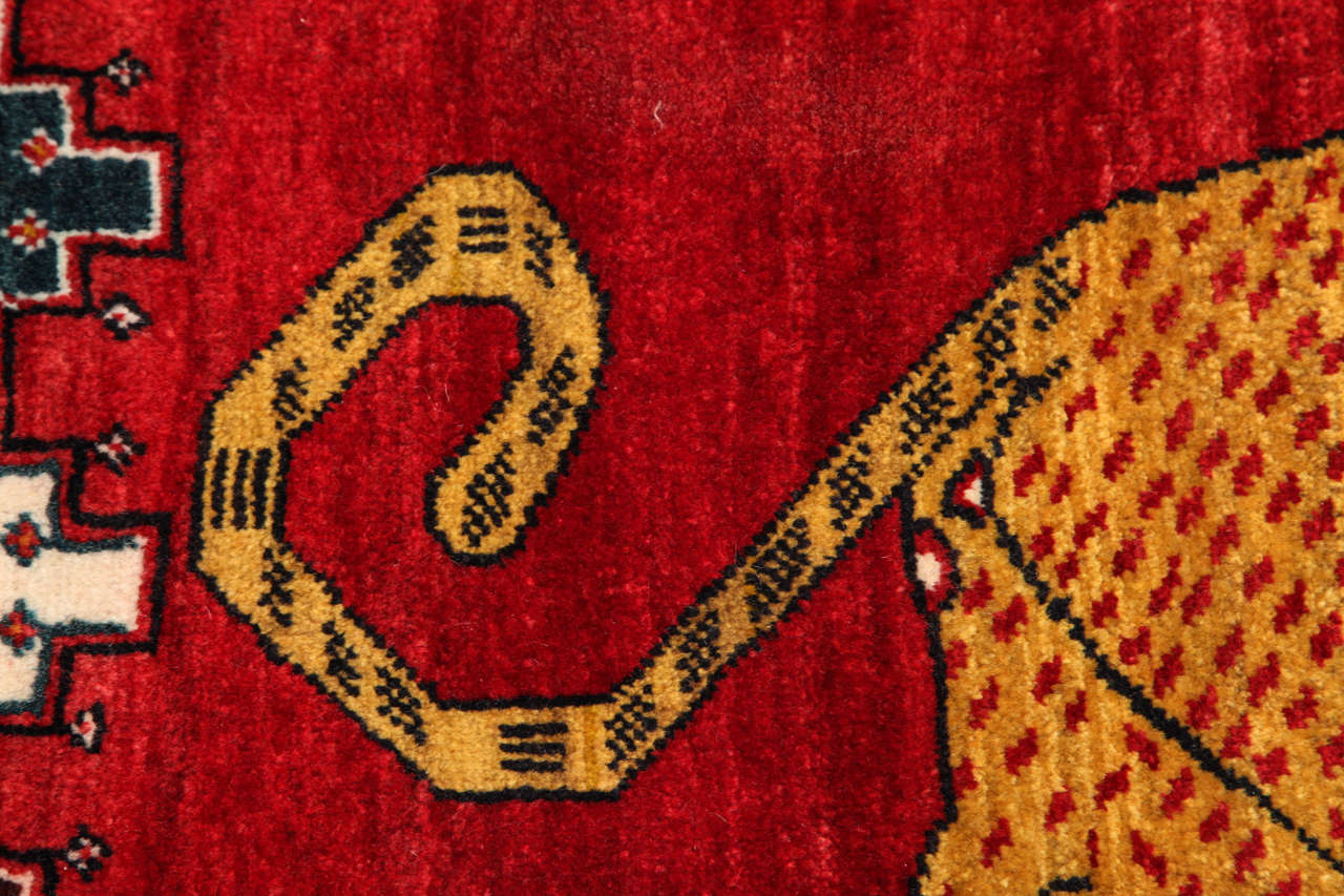 Persian Qashqai Carpet in Pure Wool and Natural Vegetable Dyes, circa 1940 2