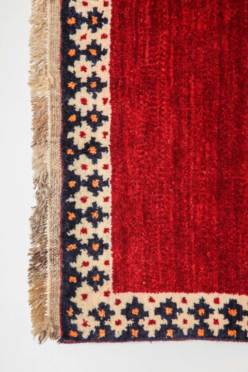 Persian Qashqai Carpet circa 1940 in Pure Wool and Natural Vegetable