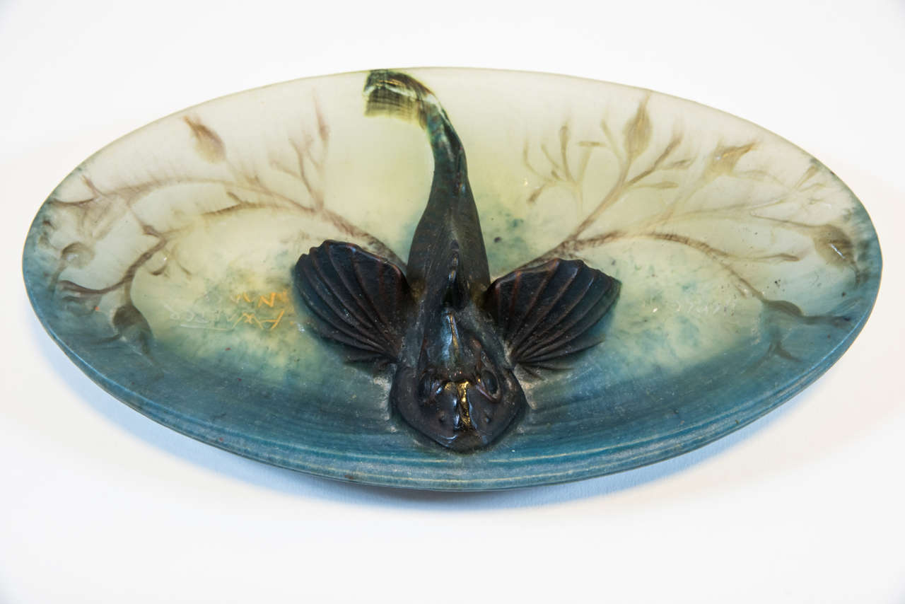 Pate de verre vide poche ''au poisson'' designed by Henri Berge and executed by Almeric Walter circa 1900. Signed.