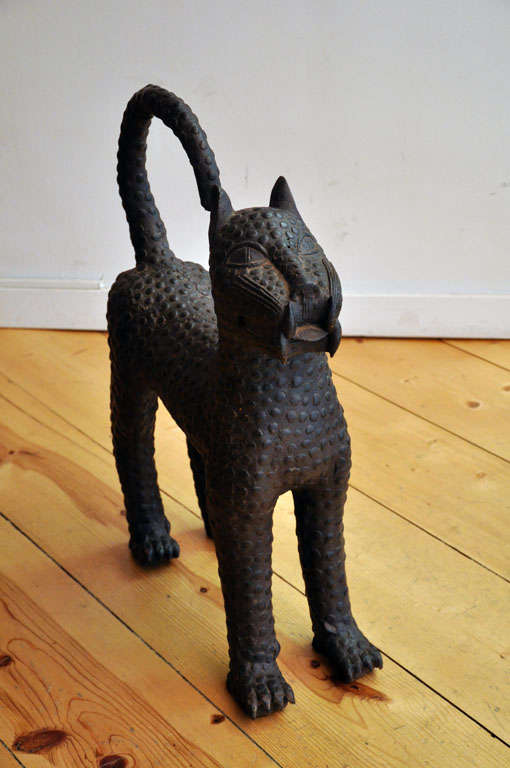 African Art Pair of Bronze Benin Leopard Figures  4