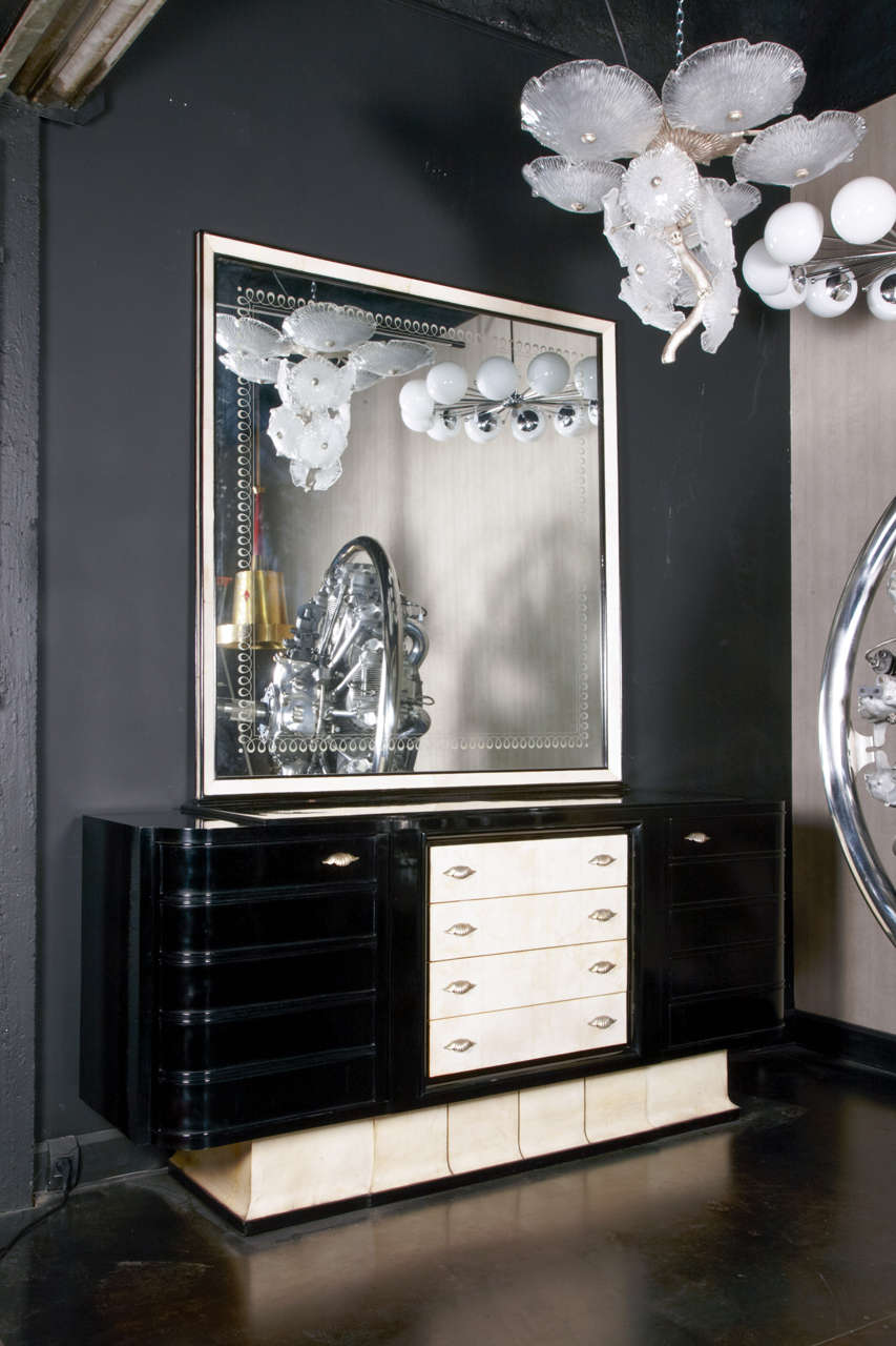 Italian Mirror Buffet, in the Style of Osvaldo Borsani, circa 1940
