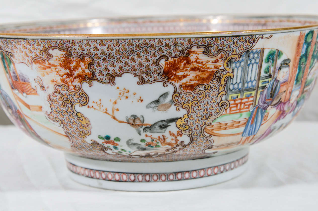 18th Century and Earlier Chinese Export Bowl with Mandarins