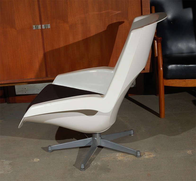 'Alpha' Chair by Paul Tuttle In Good Condition For Sale In Los Angeles, CA