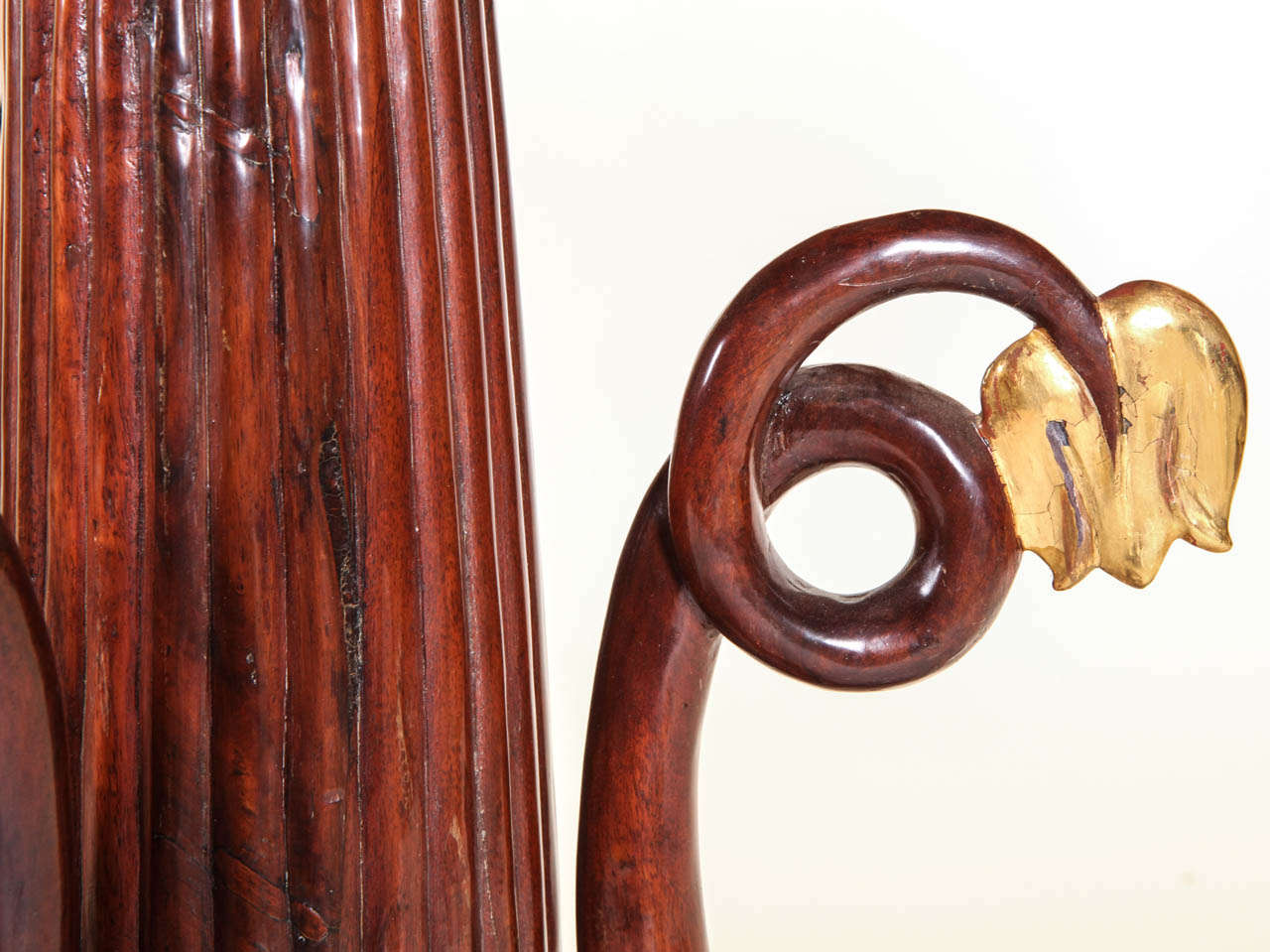 Italian Mahogany and Parcel-Gilt Centre Table For Sale 3