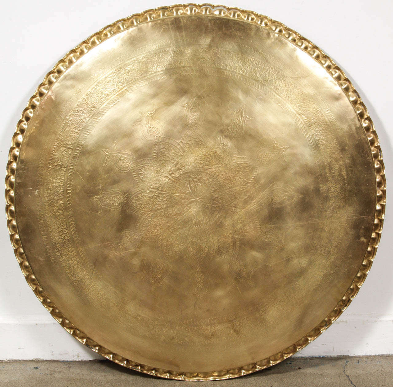 Mid-20th Century Large Round Brass Tray Table on Spider Folding Stand 
