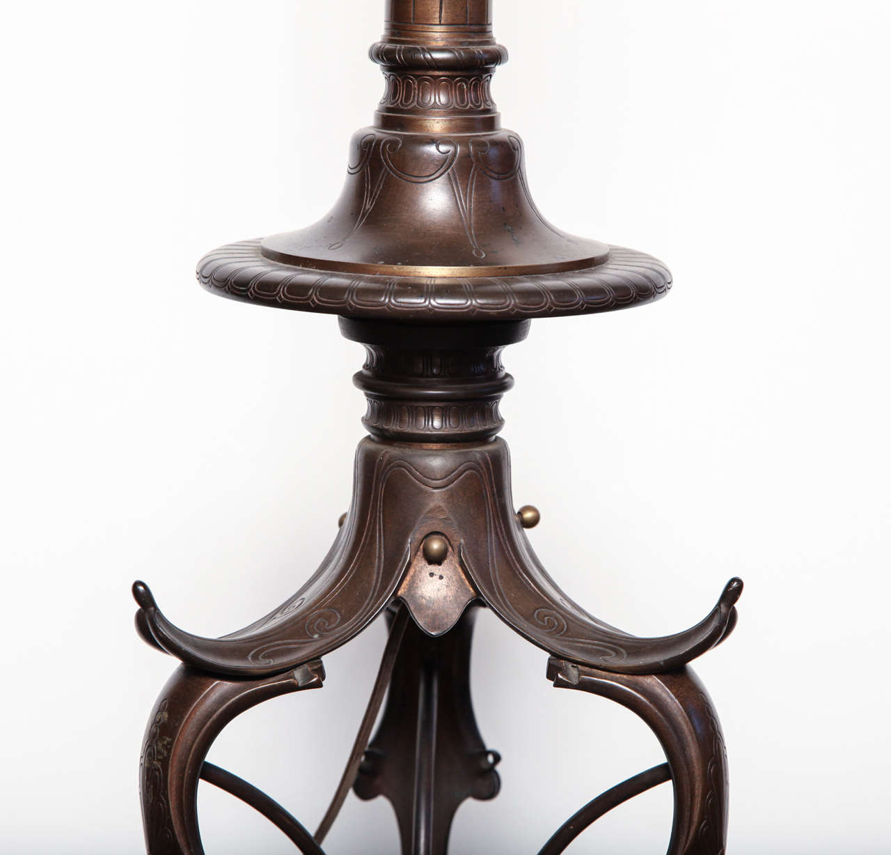 Napoleon III Neo-Classical Bronze Lamp For Sale 1