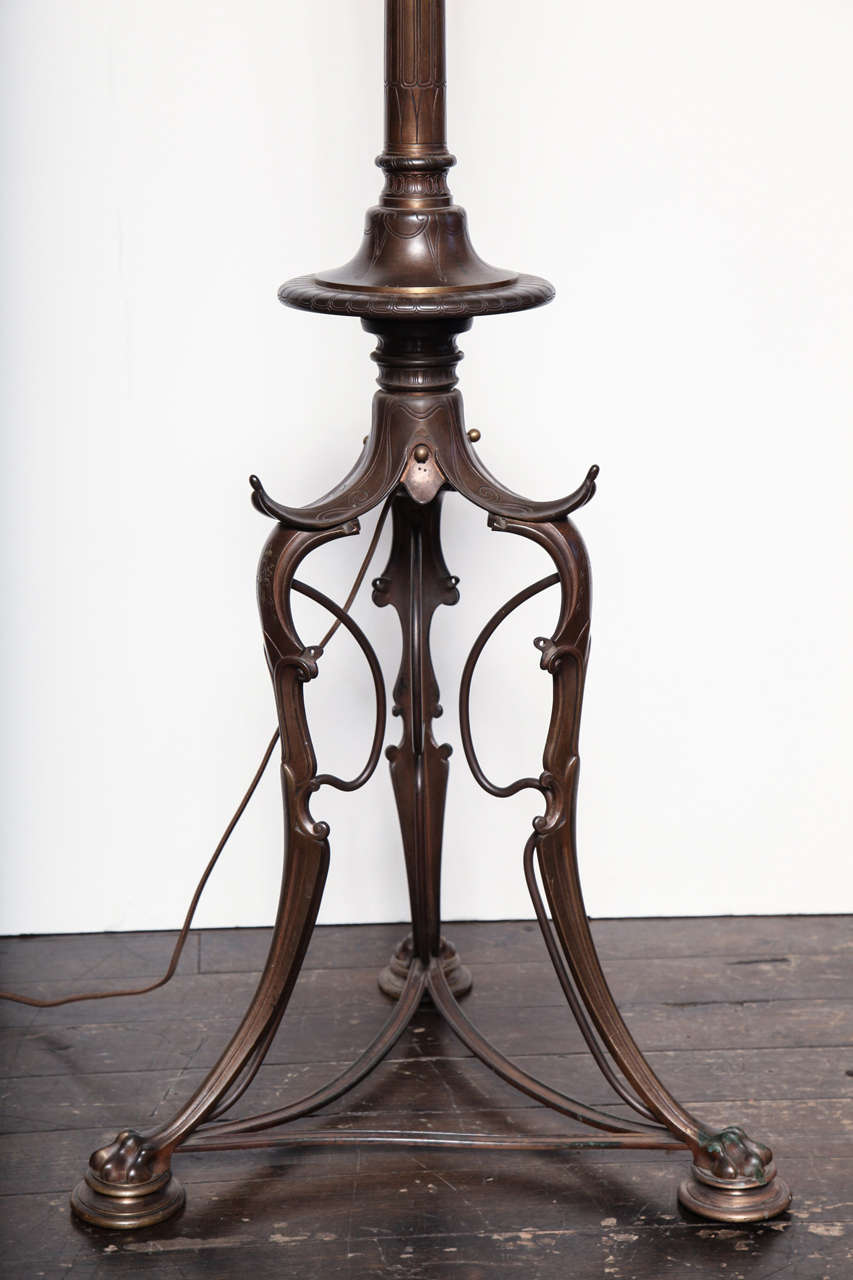 Napoleon III Neo-Classical Bronze Lamp For Sale 2