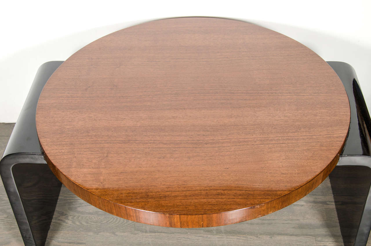 Streamline Art Deco Occasional Table in Walnut & Black Lacquer by Modernage In Excellent Condition In New York, NY