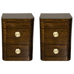 Pair of Streamlined Art Deco Nightstands or End Tables in Bookmatched Walnut