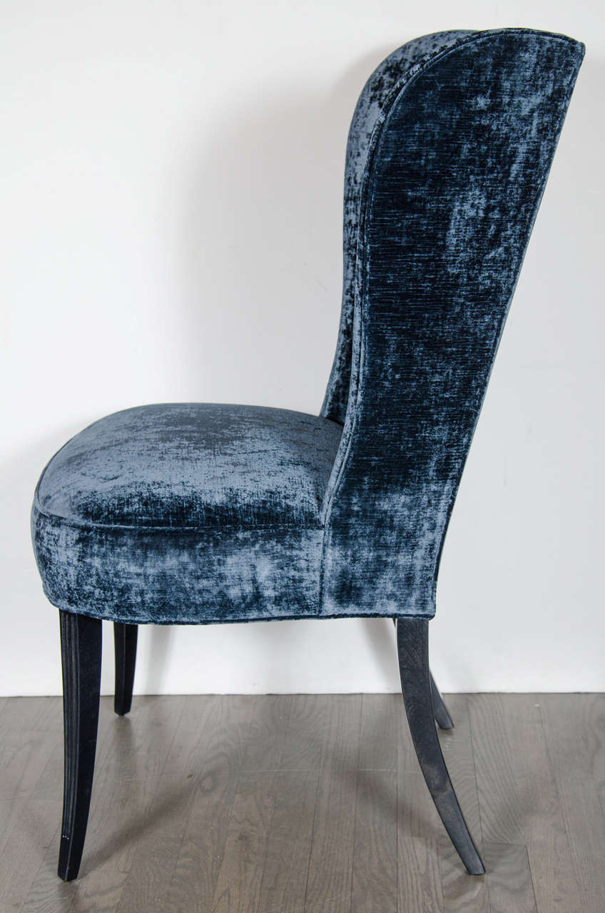Brilliant Pair of Mid-Century Modernist Sapphire Blue Velvet Occasional Chairs In Excellent Condition In New York, NY