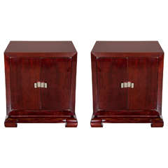 Pair of 1940s Hollywood Nightstands or End Tables by Grosfeld House