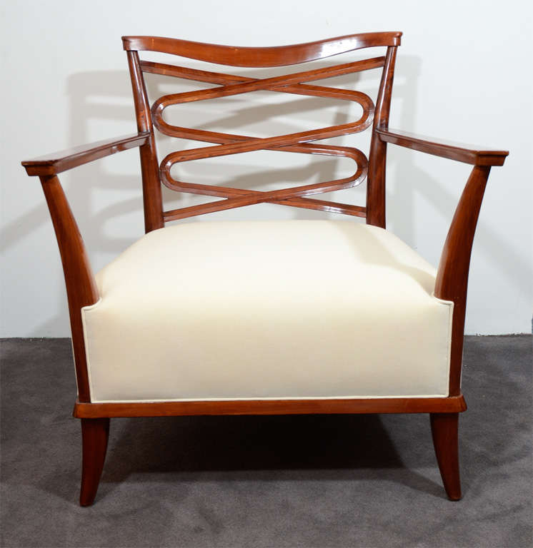 Fine Armchair by Léon Bouchet<br />
This furniture was originally designed by Léon Bouchet for the International exhibition of 1937 in Paris, France<br />
SEAT HEIGHT: 16 inches