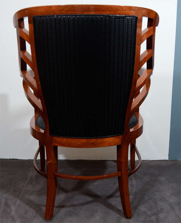 Walnut Art Nouveau Armchair In the Manner of Henry van de Velde