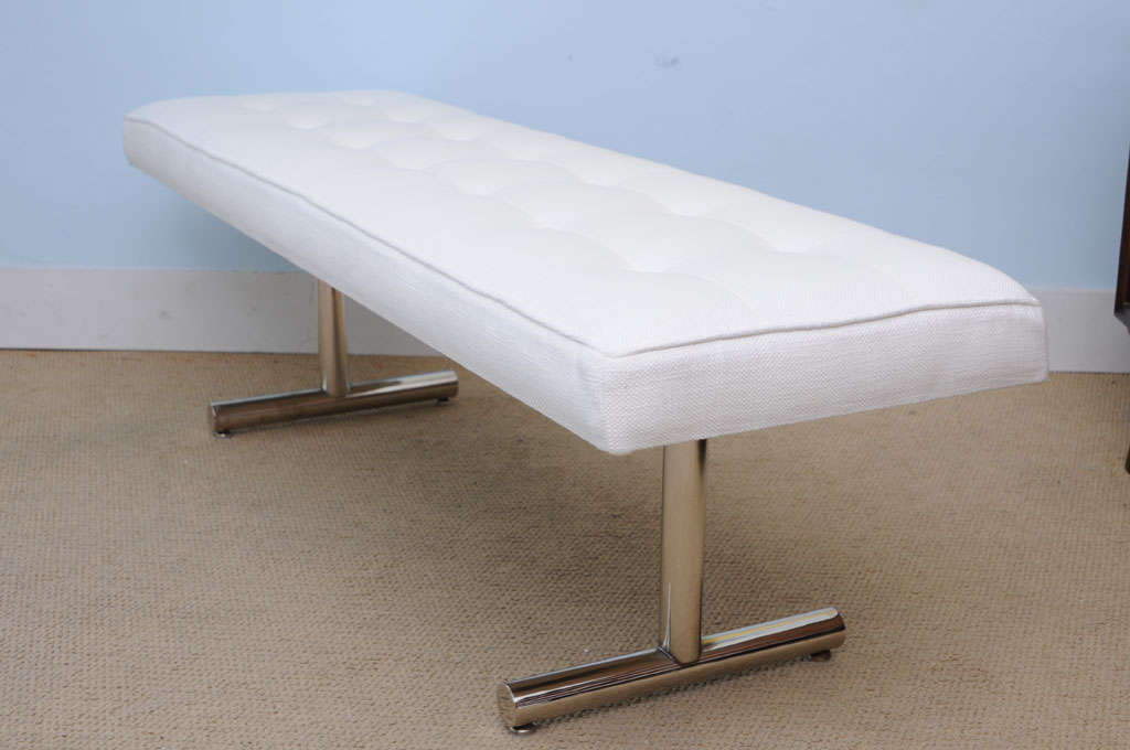 Mid Century Modern 1970s Chic Modern Chrome T-Bench In Excellent Condition For Sale In Miami, FL