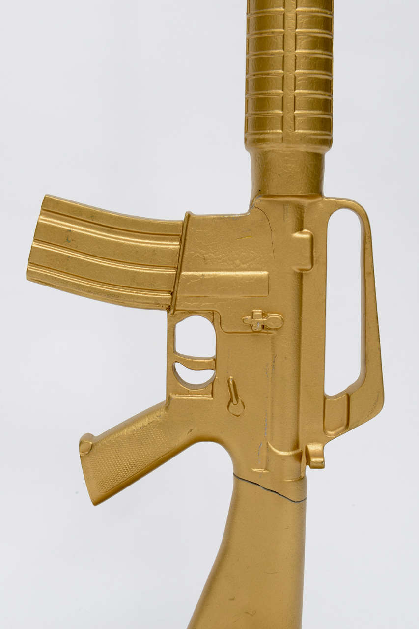 Maschinengewehrlampe von Philippe Starck, 20. Jahrhundert (Metall) im Angebot