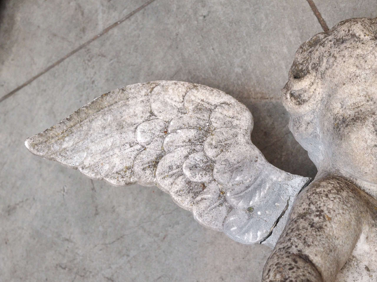 Pair 18thc Limestone Angels 3