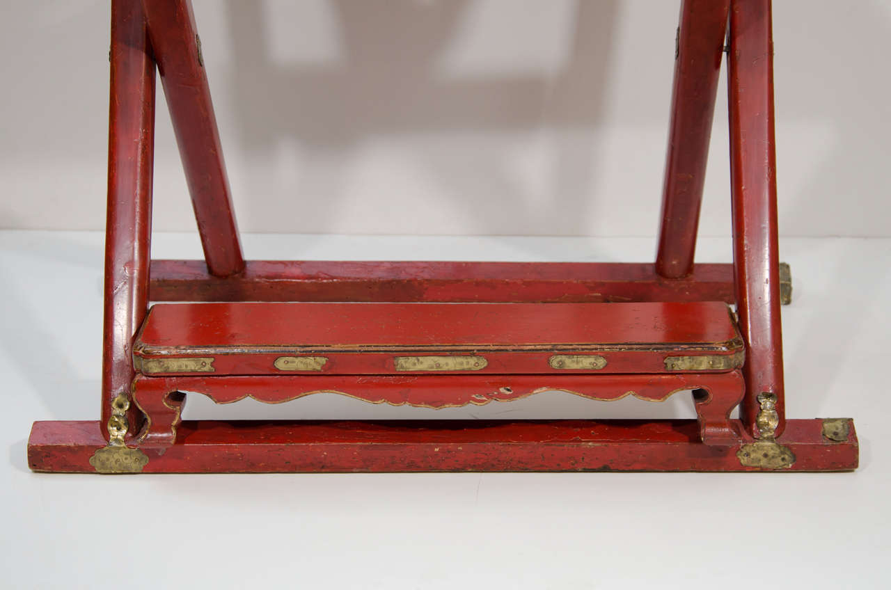 Japonisme A Japanese Red Lacquer and Gilt Folding Chair For Sale