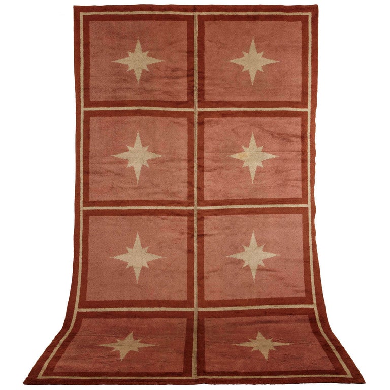 French Blush-Pink Art Deco Rug with Stars, 1930s, Offered by Alberto Levi Gallery