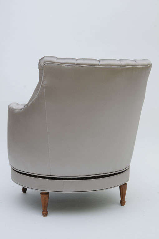 Charming Tufted Swiveling Boudoir Slipper Chairs 4