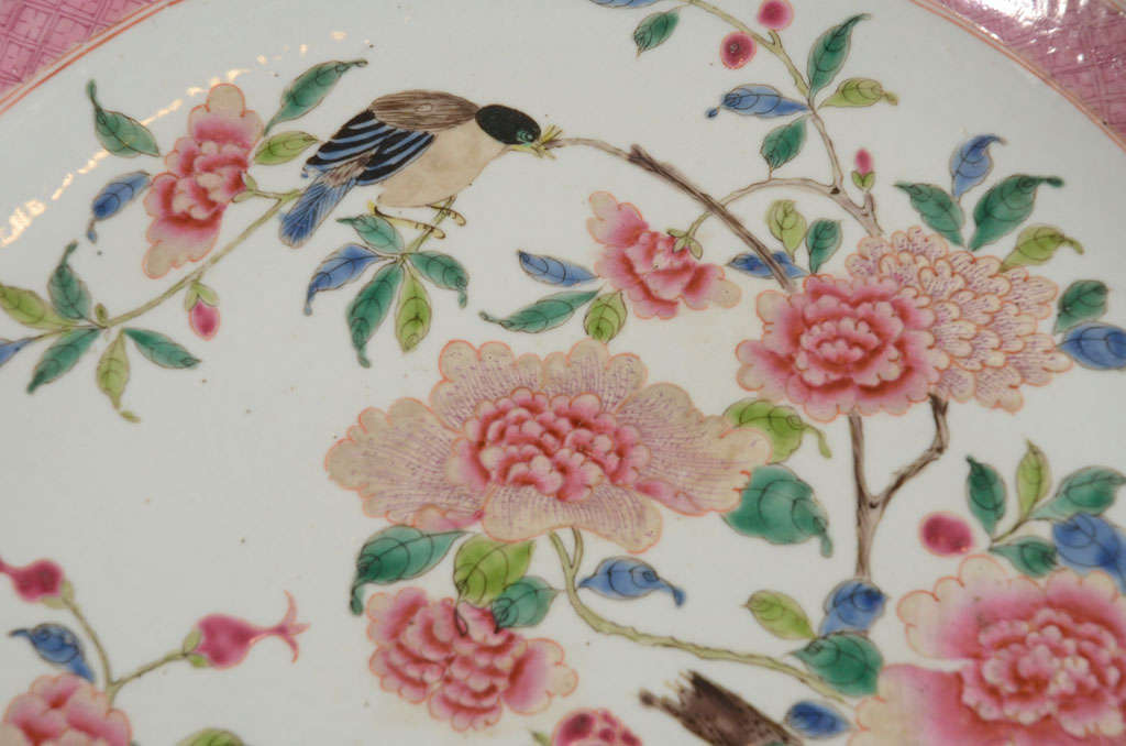 A Large  18th Century Famille Rose Chinese Export Charger In Excellent Condition In Katonah, NY
