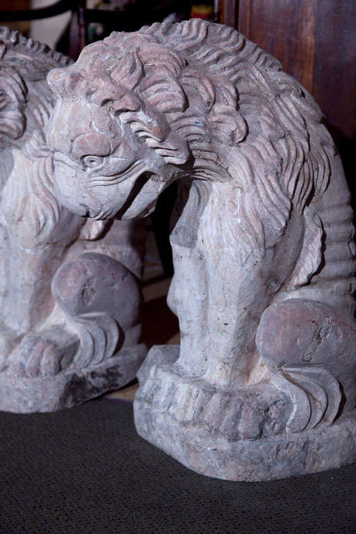 Carved Stone Lions In Good Condition In Stamford, CT